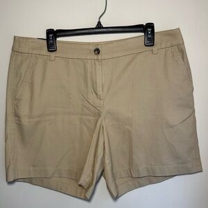 J.Crew 7” Chino Shorts Khaki Size 14 NWT